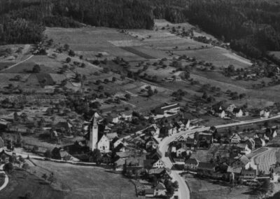 Eine Luftaufnahme von Dörlinbach aus der zweiten Häfte 1960er-Jahren.