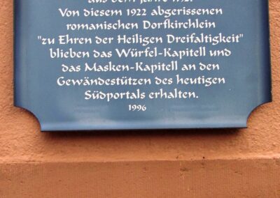 Historische Info-Tafel an der Pfarrkirche. Sie wurde 1996 vom Verkehrsverein Dörlinbach und dem Historischen Verein Seelbach-Schuttertal angebracht.