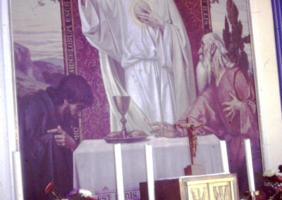 Sommer 1982: Der Innenraum in der Ersatzkirche in der alten Stumpi.