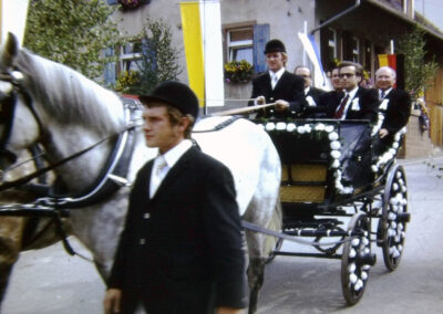 Im August 1975 feierte Dörlinbach mit einem großen Festwochenende sein 750-jähriges Bestehen. Höhepunkt war zweifelsohne der Historische Festzug am Sonntag.