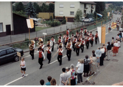 Impressionen vom Korso-Umzug anlässlich der 85-Jahr-Feier durchs Dorf. Die Feierlichkeiten fanden in und um die Festhalle statt.