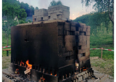 Historischer Ziegelbrand: Impressionen vom Samstagabend. Zirka 36 Stunden soll der Ziegelbrand dauern.