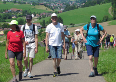 Auf dem Weg zur Gedächtniskapelle auf dem Kappelberg – begleitet mit einer herrlichen Aussicht auf Dörlinbach und das Schuttertal.