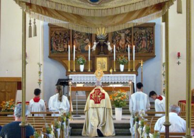 Patrozinium 2025: Das Hochamt leitete Dekan Johannes Mette, der hervorhob, dass die Kirche an so vielen Tagen hintereinander im Mittelpunkt von Festivitäten steht.