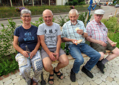 Impressionen von der Einweihungsfeier des „Mühlenplatzes“, der für die kommende Generationen ein Ort der Begegnung und Freude sein soll.
