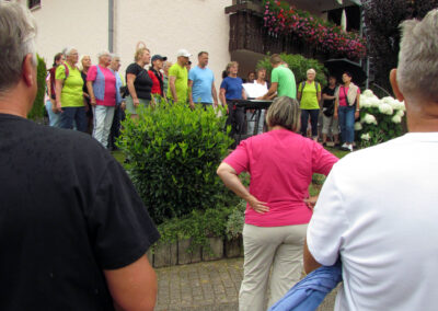 Musikalische Familienwanderung: Impressionen vom dritten Stopp am Kappelberg.