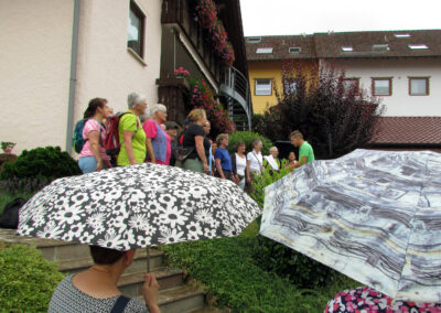 Musikalische Familienwanderung: Impressionen vom dritten Stopp am Kappelberg.