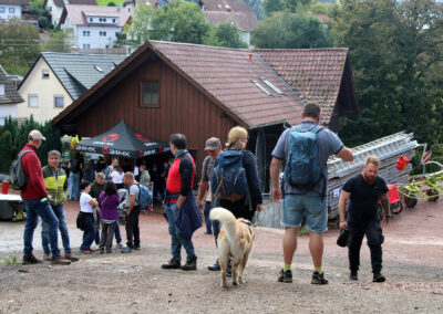 Impressionen vom Zieglehof im Dorfweg. Dort wurde das Schuhmacherhandwerk und die Gürtelherstellung präsentiert.