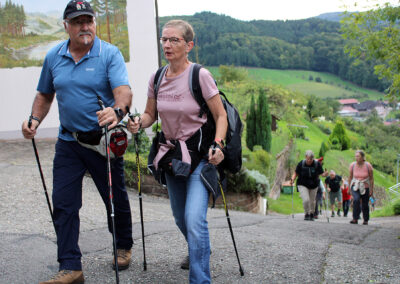 Historische Wanderung: Impressionen vom steilen Anstieg am Oberrain. Der Weg hinaufwar teilweise beschwerlichen, aber lohnenswerten.