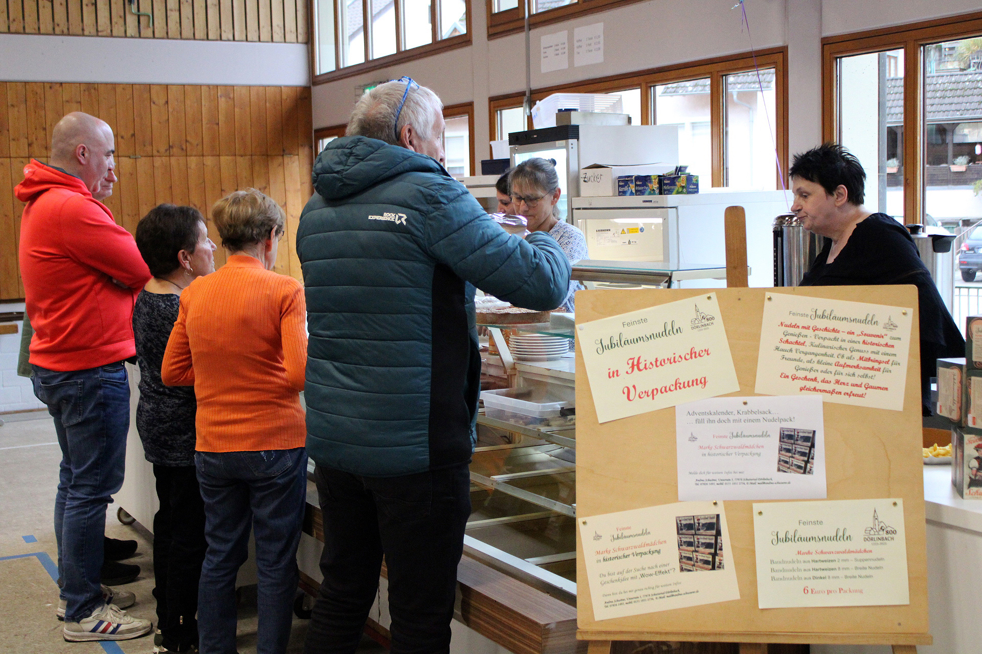 Impressionen vom Familien-Wandertag des Radfahrvereins. Impressionen vom Familien-Wandertag des Radfahrvereins. Insgesamt waren fast 300 wanderfreudige Gäste unterwegs. Die größte Gruppe stellte der Sportverein.