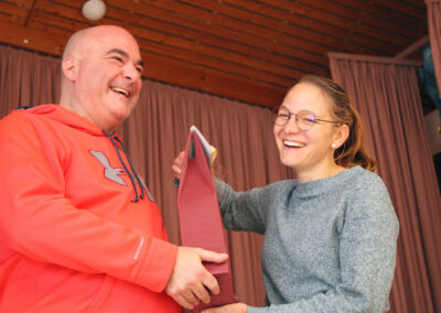 Impressionen vom Familien-Wandertag des Radfahrvereins. Insgesamt waren fast 300 wanderfreudige Gäste unterwegs. Die größte Gruppe stellte der Sportverein.