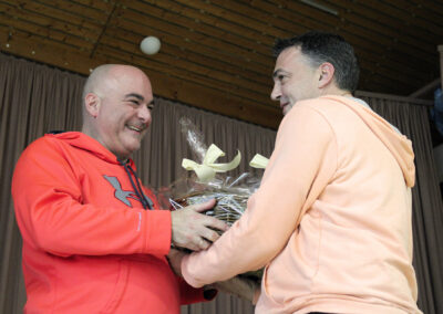 Impressionen vom Familien-Wandertag des Radfahrvereins. Insgesamt waren fast 300 wanderfreudige Gäste unterwegs. Die größte Gruppe stellte der Sportverein.
