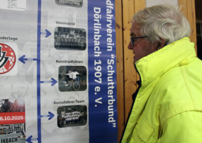 Impressionen vom Familien-Wandertag des Radfahrvereins. Insgesamt waren fast 300 wanderfreudige Gäste unterwegs. Die größte Gruppe stellte der Sportverein.