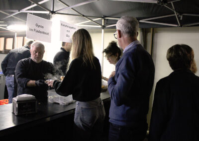 Für Speisen und Getränke sorgte sorgte am Dankeschönfest die Gemeinde. Unter anderem gab es Schupfnudel und Hamburger.