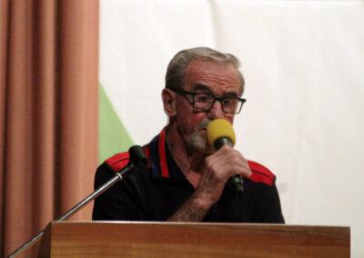 Für eine Überraschung sorgte zudem Alois Göppert, der mit seinen 79 Lenzen ein neues von ihm verfasstes Dörlinbacher Heimatlied ins Mikrofon hauchte.