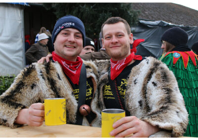 Impressionen vom großen Jubiläumsumzug mit anschießendem Narrentreiben im Narrendorf und in der Festhalle.