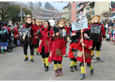 Impressionen vom großen Jubiläumsumzug mit anschießendem Narrentreiben im Narrendorf und in der Festhalle.