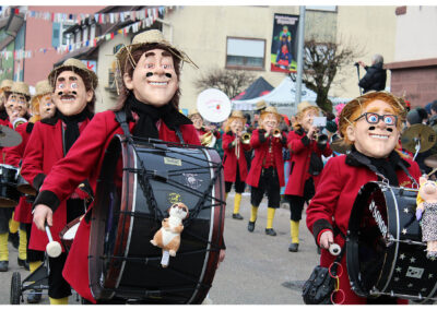 Impressionen vom großen Jubiläumsumzug mit anschießendem Narrentreiben im Narrendorf und in der Festhalle.
