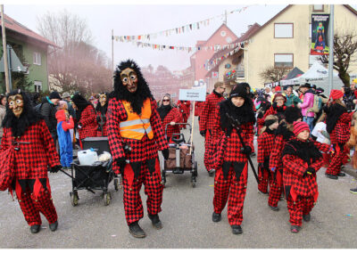 Impressionen vom großen Jubiläumsumzug mit anschießendem Narrentreiben im Narrendorf und in der Festhalle.