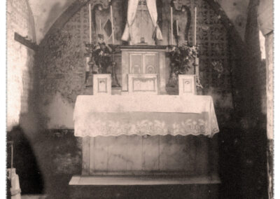 Innenansichten der Kapelle Zur Heiligen Dreifaltigkeit – der Chorraum.