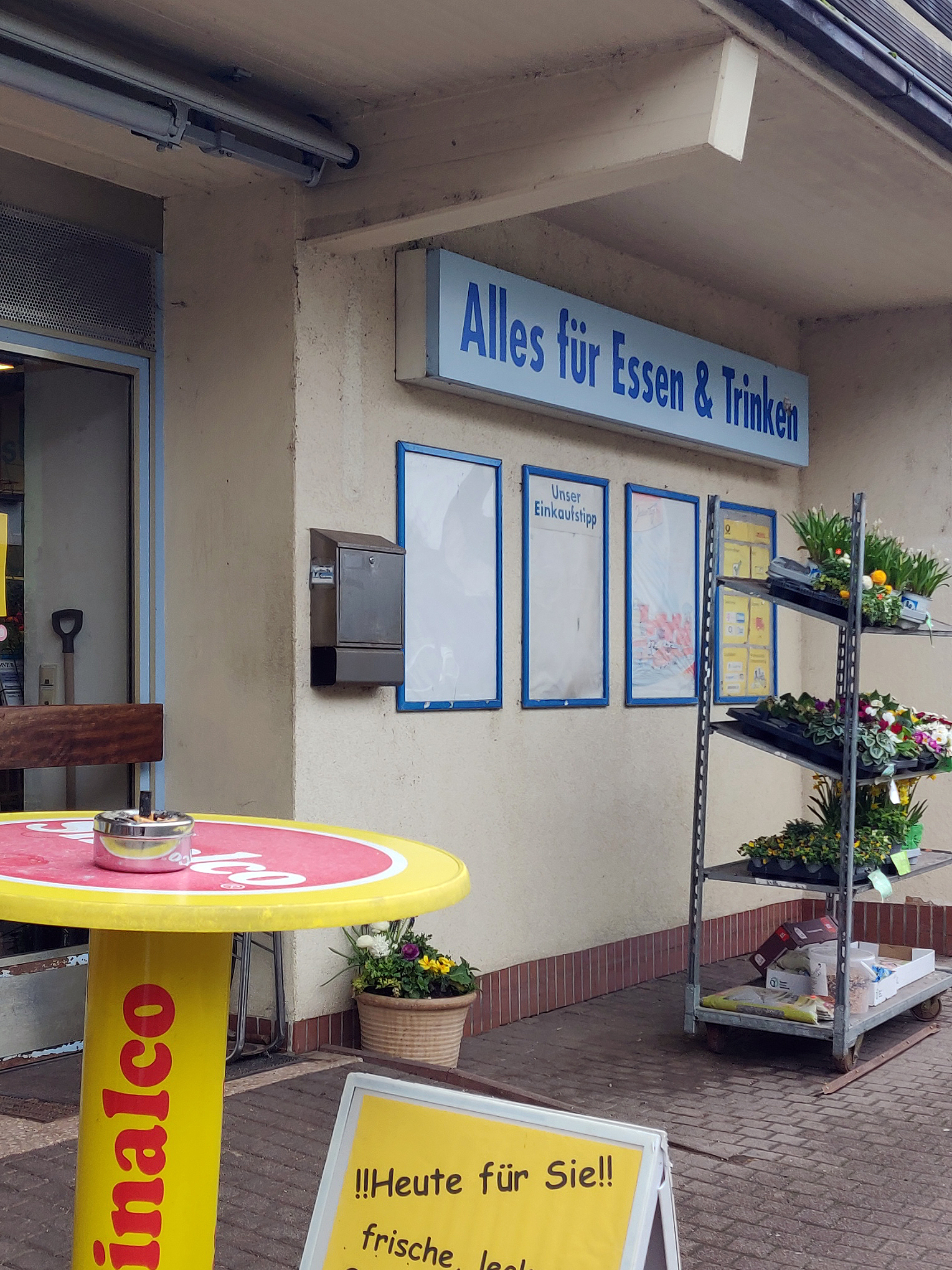 Das Ende einer Ära: Zum 30. Juni 2026 schließt das IK-Geschäft und die darin die integrierte Postfiliale.