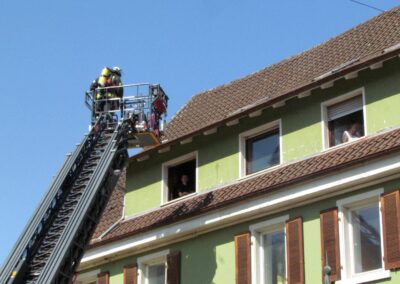 Impressionen von der großen Schauübung rund um das ehemalige Gasthaus „Löwen“.