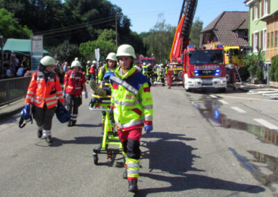 Impressionen von der großen Schauübung rund um das ehemalige Gasthaus „Löwen“.