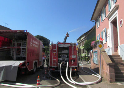 Impressionen von der großen Schauübung rund um das ehemalige Gasthaus „Löwen“.
