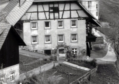 Kaspars Hofgebäude im Dobel, einst „s' Kasi-Richarde“ genannt, Anfang der 1990er-Jahre.