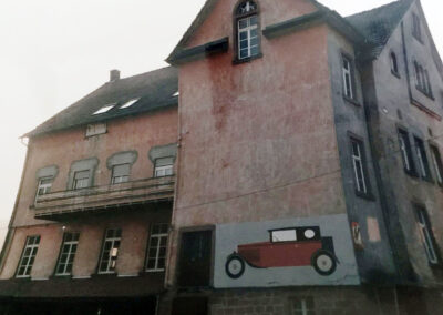 Mai 1998: Die alte Zigarrenfabrik, auch „Stumpi“ genannt, im Mühlweg ist heute ein Mehrfamilienhaus.
