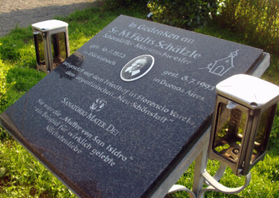 Schwester M. Fiatis Schätzle ist 1993 in Buenos Aires verstorben. Ihr wird seither an der Dörlinbacher Kapelle gedacht.