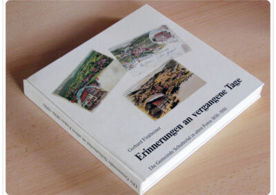 Lahr und das Schuttertal in alten Ansichtskarten, herausgegeben 1988. Karten und Erklärungen zu Dörlinbach auf den Seiten 142 bis 147.